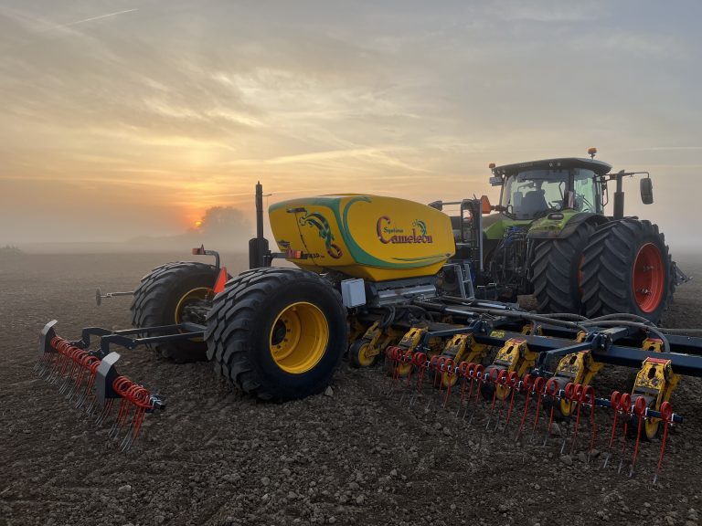 Viljelyjärjestelmä Cameleon